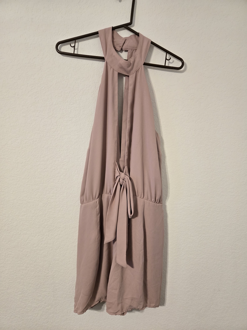 Women's Mauve Halter Tie-Front Romper